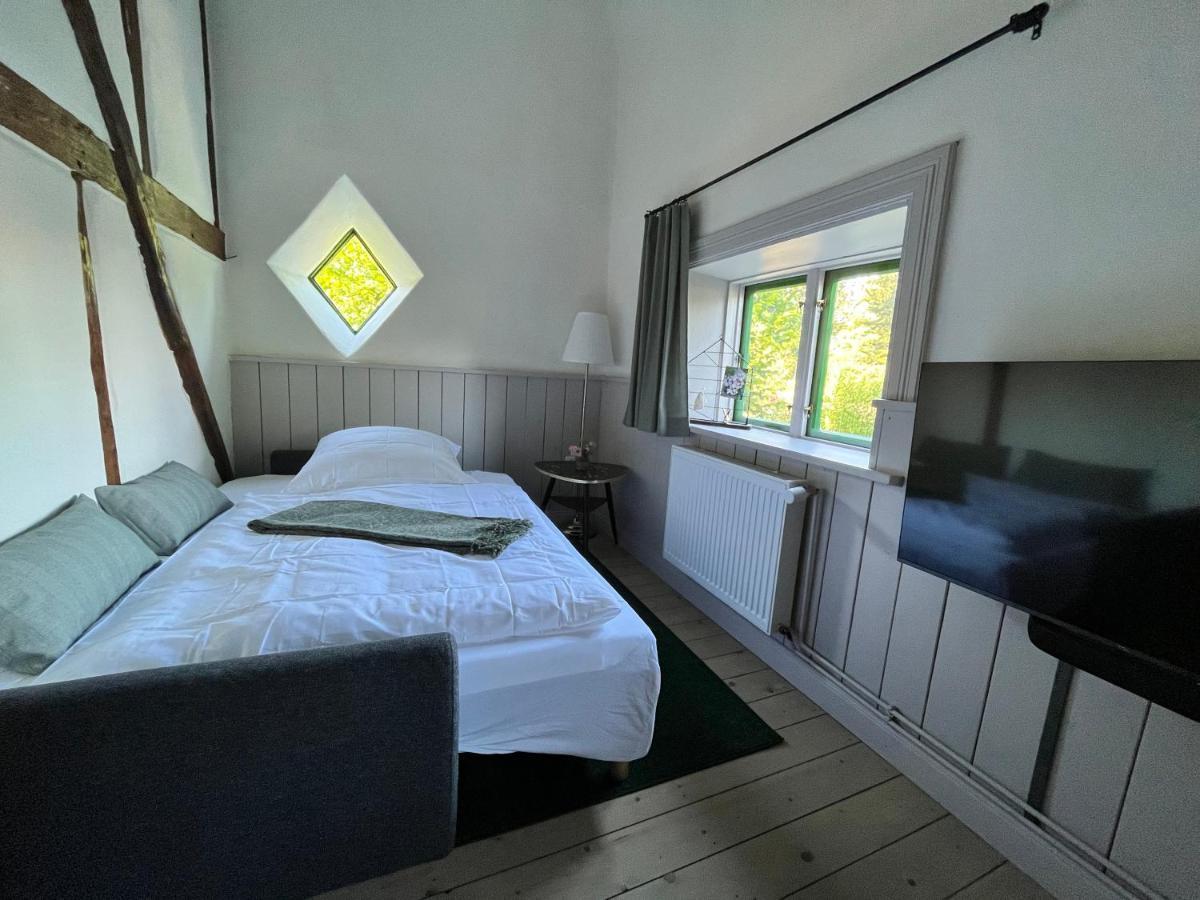 Reetscheune Kruezen Kruzen Buitenkant foto